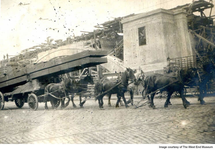 Construction of the Craigie Bridge