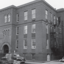 The Winchell School, Roman Revival school building of 3.5 stories