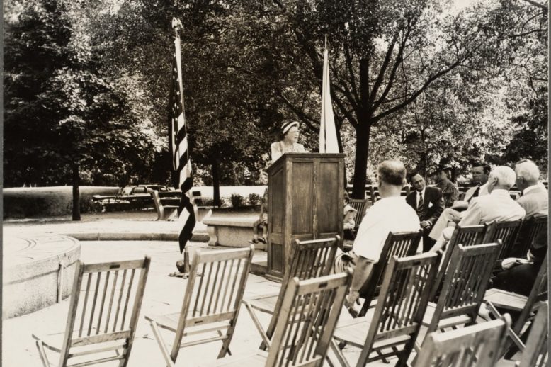 Fanny Goldstein speaking at a lectern